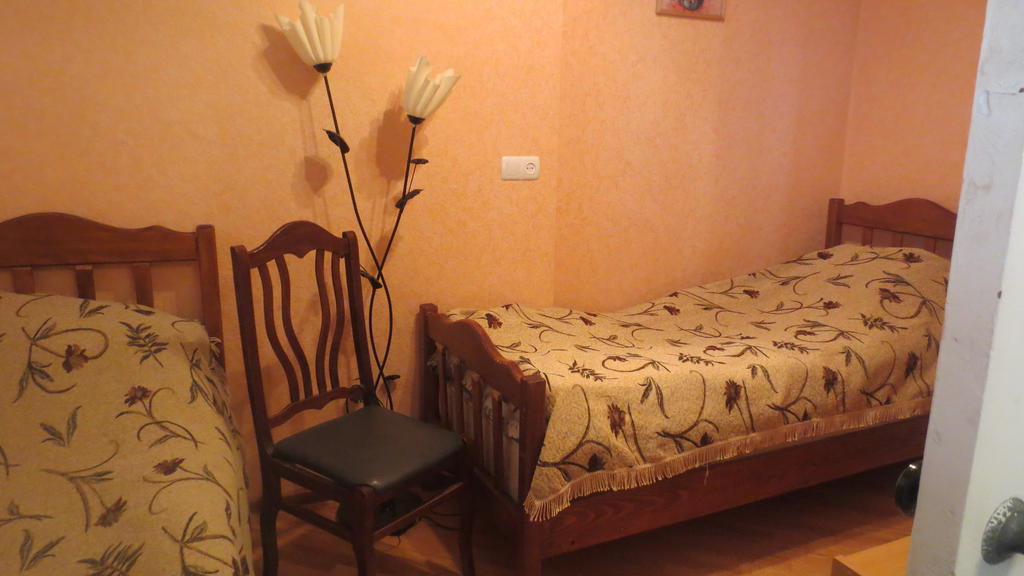Evrika Apartments On Rustaveli Avenue Тбілісі Номер фото